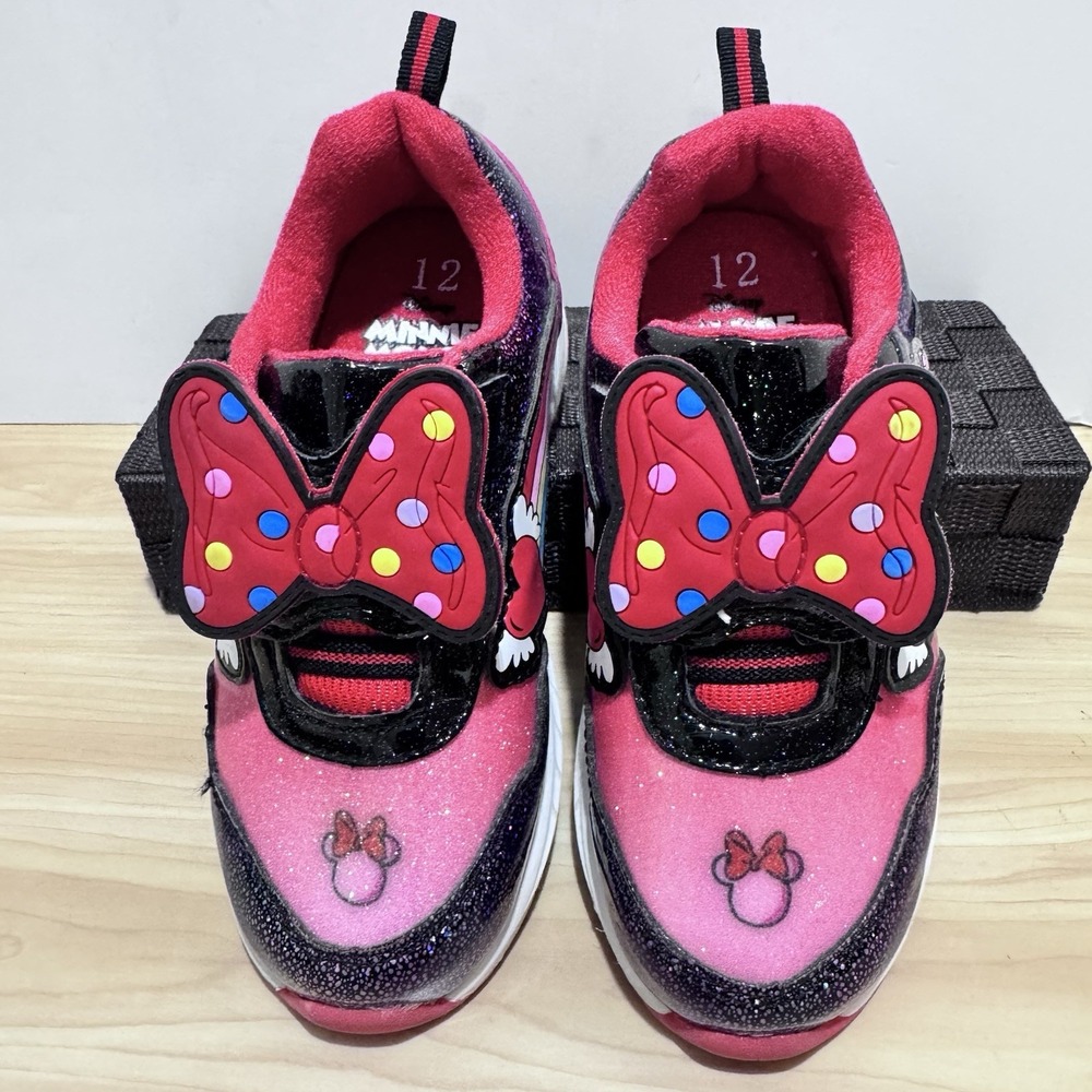 Disney Minnie Mouse Toddler Sneakers Size 12 Light Up Shoes Girls Bow Hook Loop